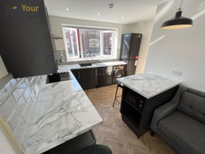 Photo 19- click for photo gallery